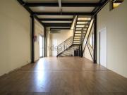 Capannone in affitto di 357 m² in Viale Europa, 127