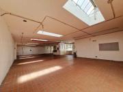 Capannone in affitto di 430 m² in Via Chambéry, 93