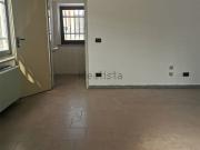 Capannone in affitto di 450 m²