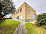Capannone in affitto di 590 m² in Via San Giuseppe, 10