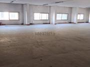 Capannone in affitto di 700 m² in Via Augusto Righi
