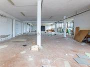 Capannone in affitto di 700 m² in Via Rubattorno