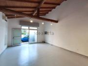 Capannone in affitto di 70 m² in Via Gastone Rossi