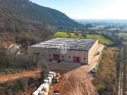 Capannone in affitto di 750 m² in Via Monte