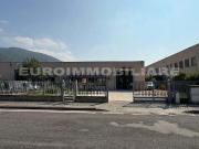 Capannone in affitto di 783 m² in Via Antonio Allegri