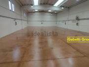 Capannone in affitto di 800 m² in Via Fratelli Rosselli