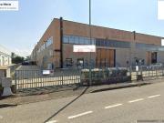Capannone in affitto di 810 m² in Via Paolo Belizzi, 43