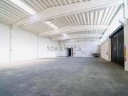 Capannone in affitto di 850 m² in Via E.BARSANTI
