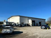 Capannone in vendita a Faloppio