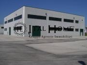 Capannone in vendita a Nibionno