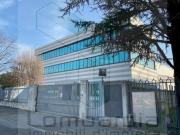 Capannone in vendita a Peschiera Borromeo