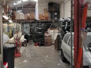 Capannone in vendita a Prato