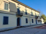 Capannone in Vendita a San Giuliano Terme