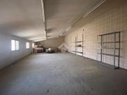 Capannone in vendita a Seregno