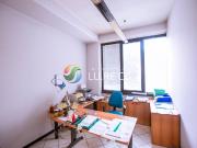 Capannone in vendita a Seregno