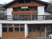 Capannone in vendita di 1061 m² in Via Galghena