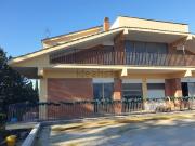 Capannone in vendita di 1250 m² in Via Carlo Santarelli, 22