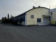 Capannone in vendita di 1301 m² in Via San Giusto, 35