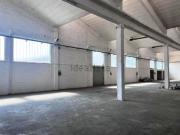 Capannone in vendita di 1450 m² in Piazza Papa Giovanni...