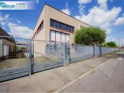 Capannone in vendita di 1494 m² in Via Po, 49