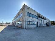Capannone in vendita di 1500 m² in Via E. Bugatti, 39