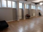 Capannone in vendita di 152 m² in Via Tolmezzo, 5