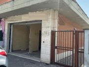 Capannone in vendita di 157 m² in Via Casilina