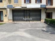 Capannone in vendita di 166 m² in Via Olivi, 29