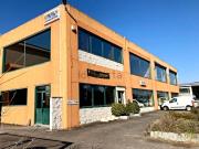 Capannone in vendita di 1720 m² in Via della Libertà, 248