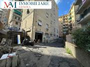 Capannone in vendita di 173 m² in Via Terpi, 58