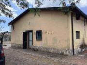 Capannone in vendita di 1745 m² in Strada Congiunte Sinistre
