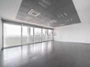 Capannone in vendita di 1796 m² in Via I Maggio