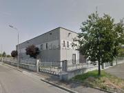 Capannone in vendita di 1811 m² in Via Luigi Einaudi, 7