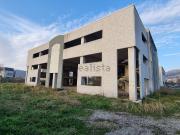 Capannone in vendita di 1900 m² in Via degli Olmi