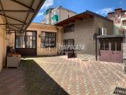 Capannone in vendita di 196 m² in Via Bonzo, 12