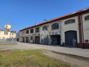 Capannone in vendita di 200 m² in Via Giuseppe Zucchi, 39