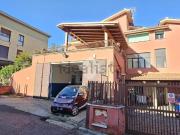 Capannone in vendita di 204 m² in Via Pallagorio, 38