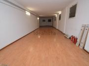 Capannone in vendita di 215 m² in Via della Mola Dei...