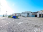 Capannone in vendita di 2164 m²