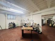 Capannone in vendita di 221 m² in Via Palestro, 4