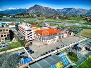 Capannone in vendita di 2300 m² in Via Alpi Graie, 8