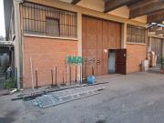 Capannone in vendita di 230 m² in Via dell&apos Alloro