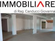 Capannone in vendita di 3000 m² in Via Ausa, 12