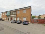 Capannone in vendita di 300 m² in Via Battù, 39