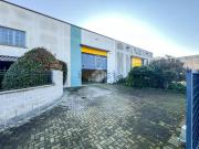 Capannone in vendita di 300 m² in Via dell&apos...