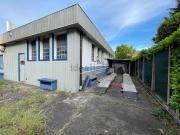 Capannone in vendita di 320 m² in Via Fratelli Bandiera