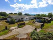 Capannone in vendita di 3758 m² in Via Biffontaine