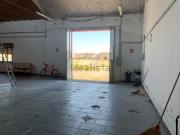 Capannone in vendita di 380 m² in Via Casalpiano