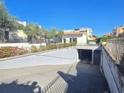 Capannone in vendita di 402 m² in Via del Fosso...