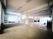 Capannone in vendita di 420 m² in Via Lovanio